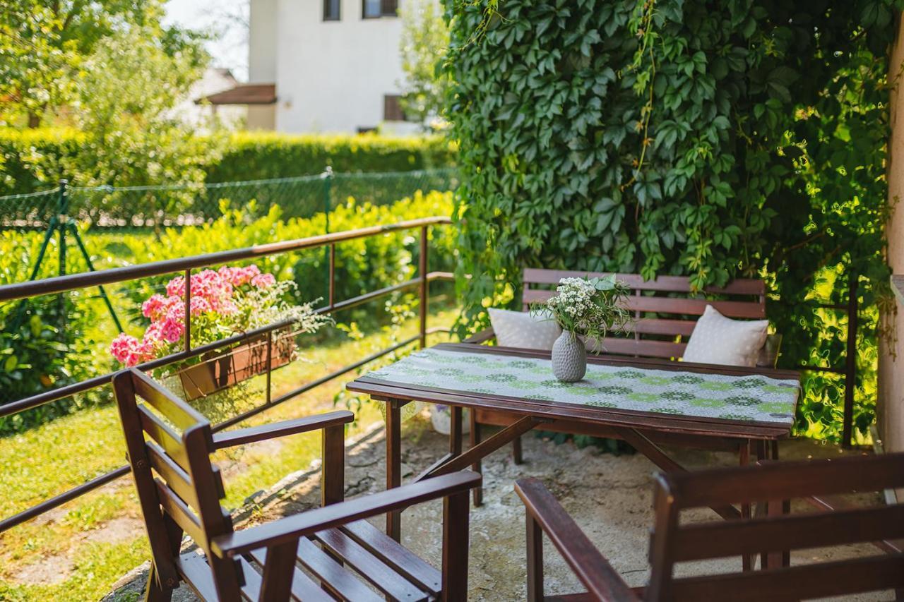 Apartmaji Koman بليد المظهر الخارجي الصورة